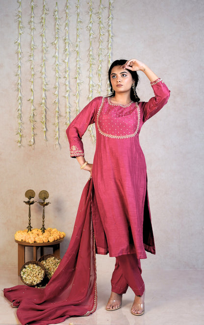 Gulbano Festive Kurta Set - Carrot