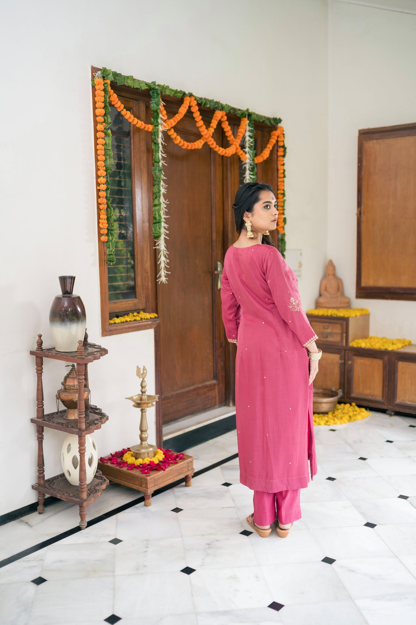 Straight Fit Kurta set