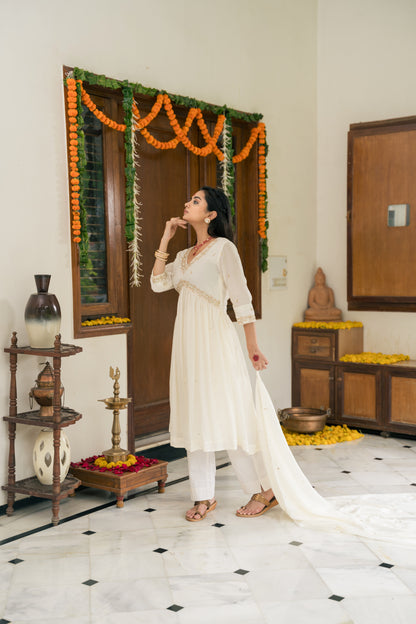 Amaira kurta set - white
