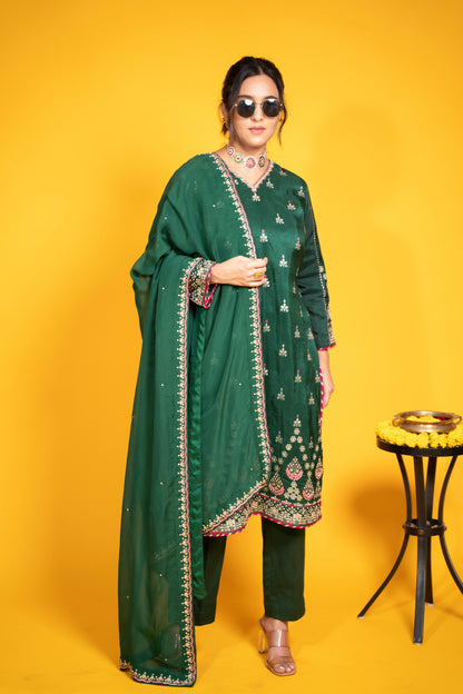 Gulbaahar Kurta set - green