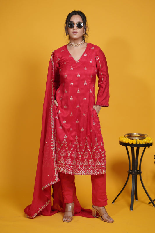 Gulbaahar Kurta set - red