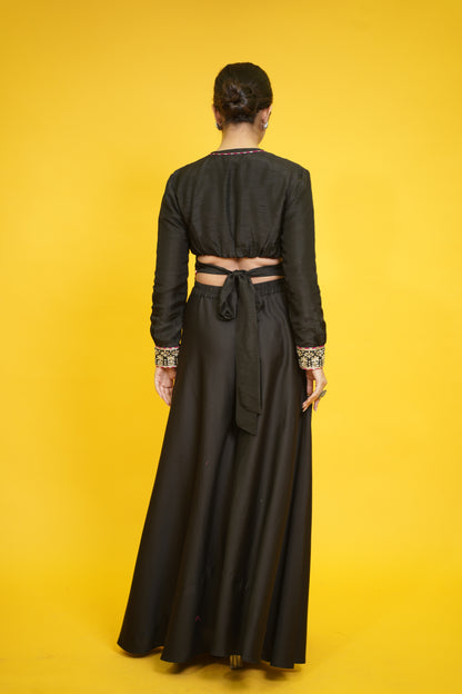 Charisma set (Plain Flaired pants with apple cut shirt)