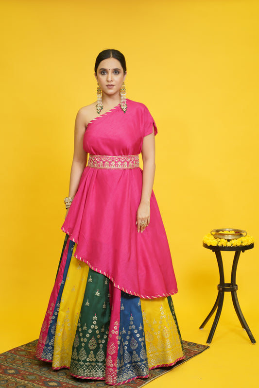 Gulrangi lehenga with asymmetric top and belt
