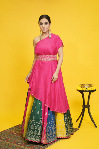 Gulrangi lehenga with asymmetric top and belt