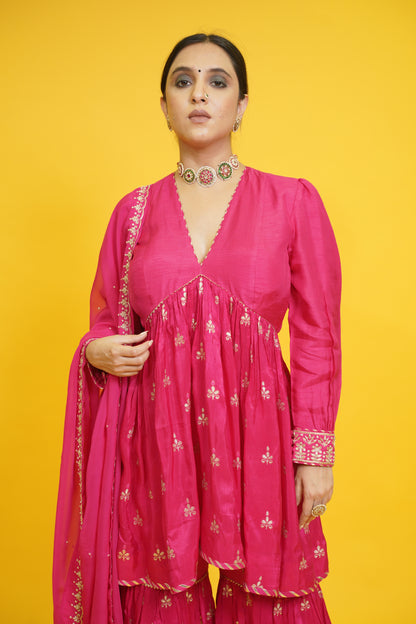 Dilruba peplum sarara set